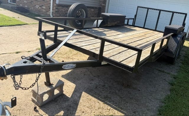 Enclosed cargo trailer for rent